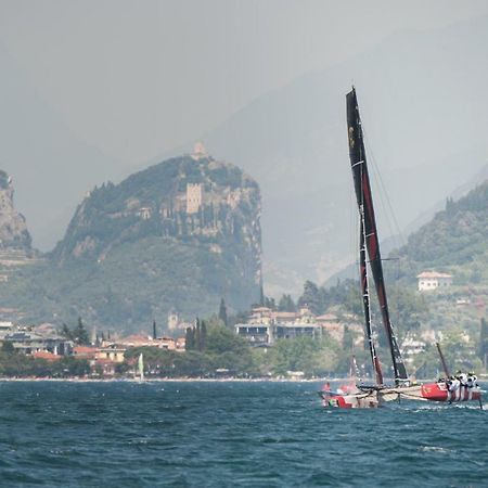 Dimora Storica Caproni Arco Exterior foto